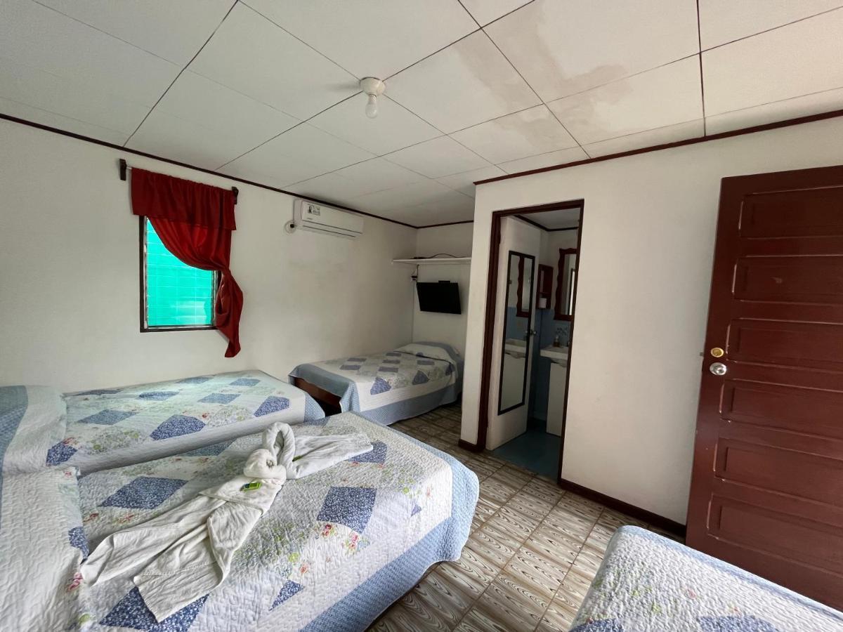 Hotel Sierpe River- Oleaje Sereno Kültér fotó