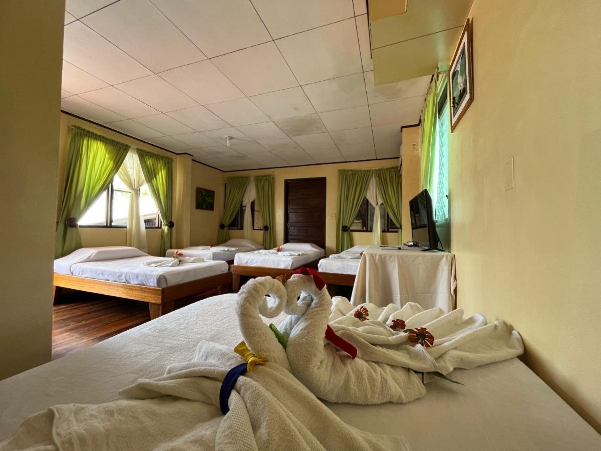 Hotel Sierpe River- Oleaje Sereno Kültér fotó